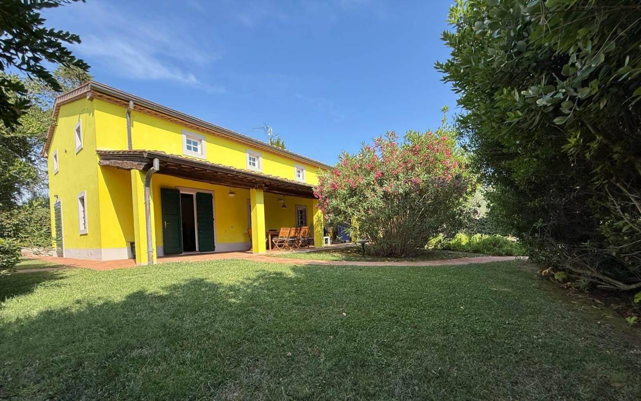 Villa in vendita a San Vincenzo (LI) - rif. 9