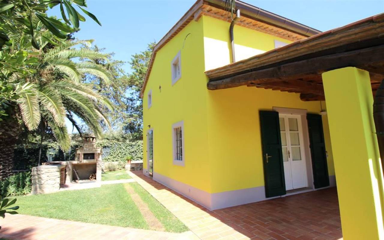 Villa in vendita a San Vincenzo (LI) - rif. 9