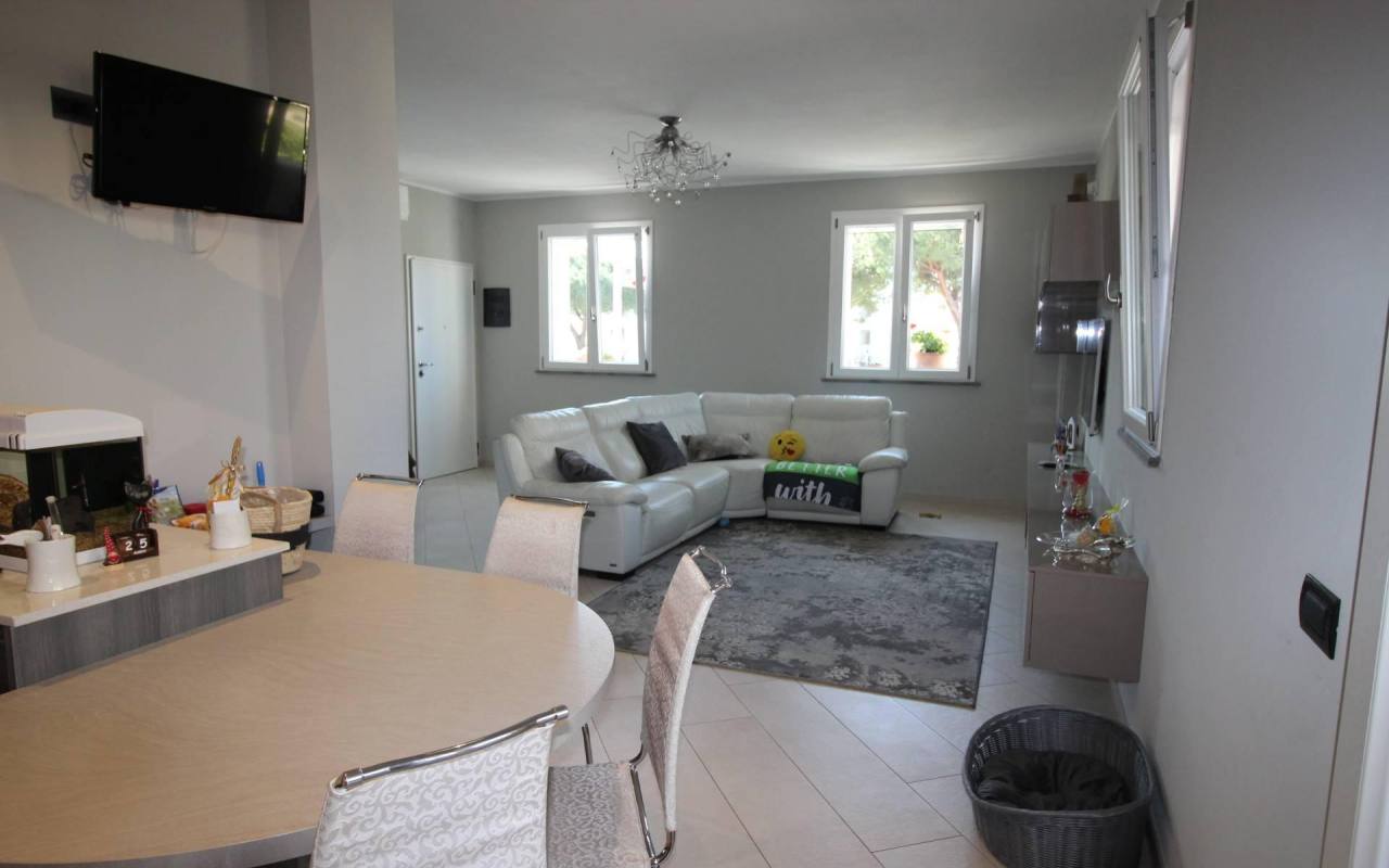 Villa in vendita a San Vincenzo (LI) - rif. 149 vsv