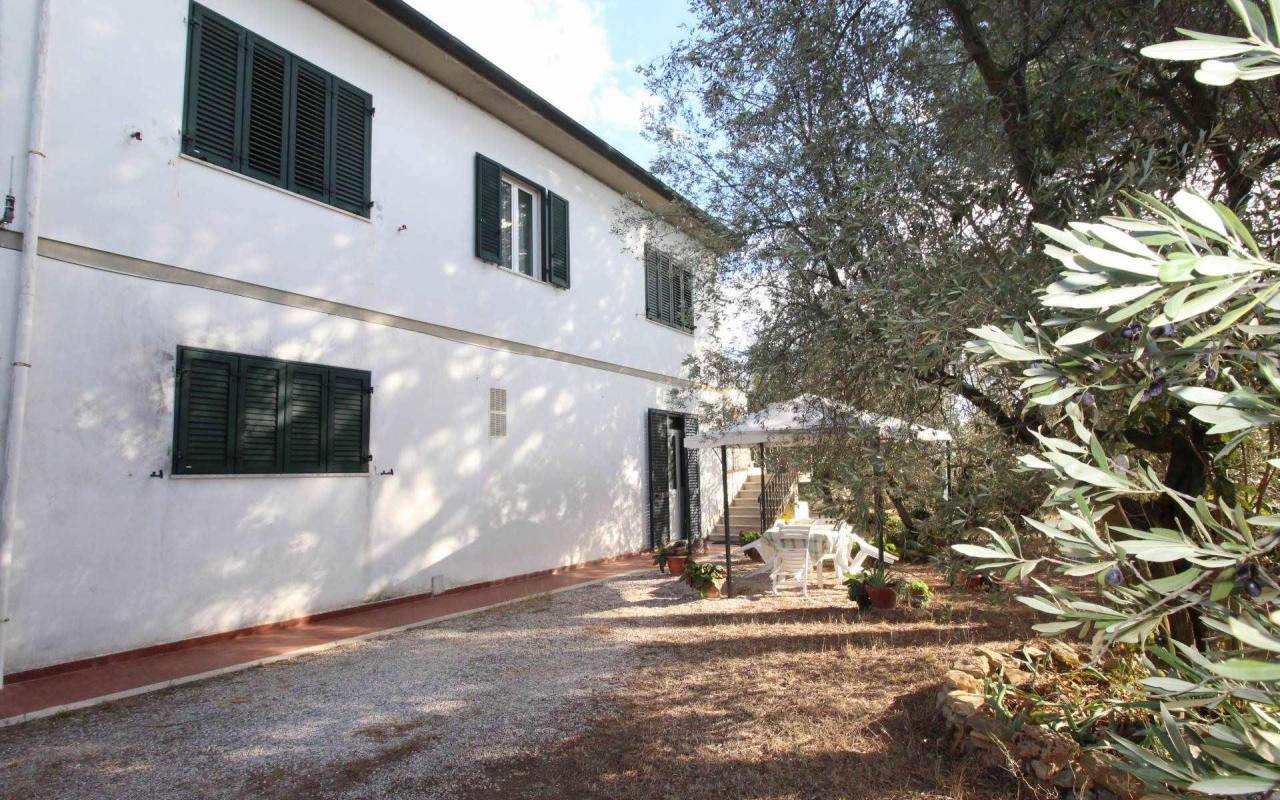 Casale in vendita a San Lorenzo (LI) - rif. 200 vf