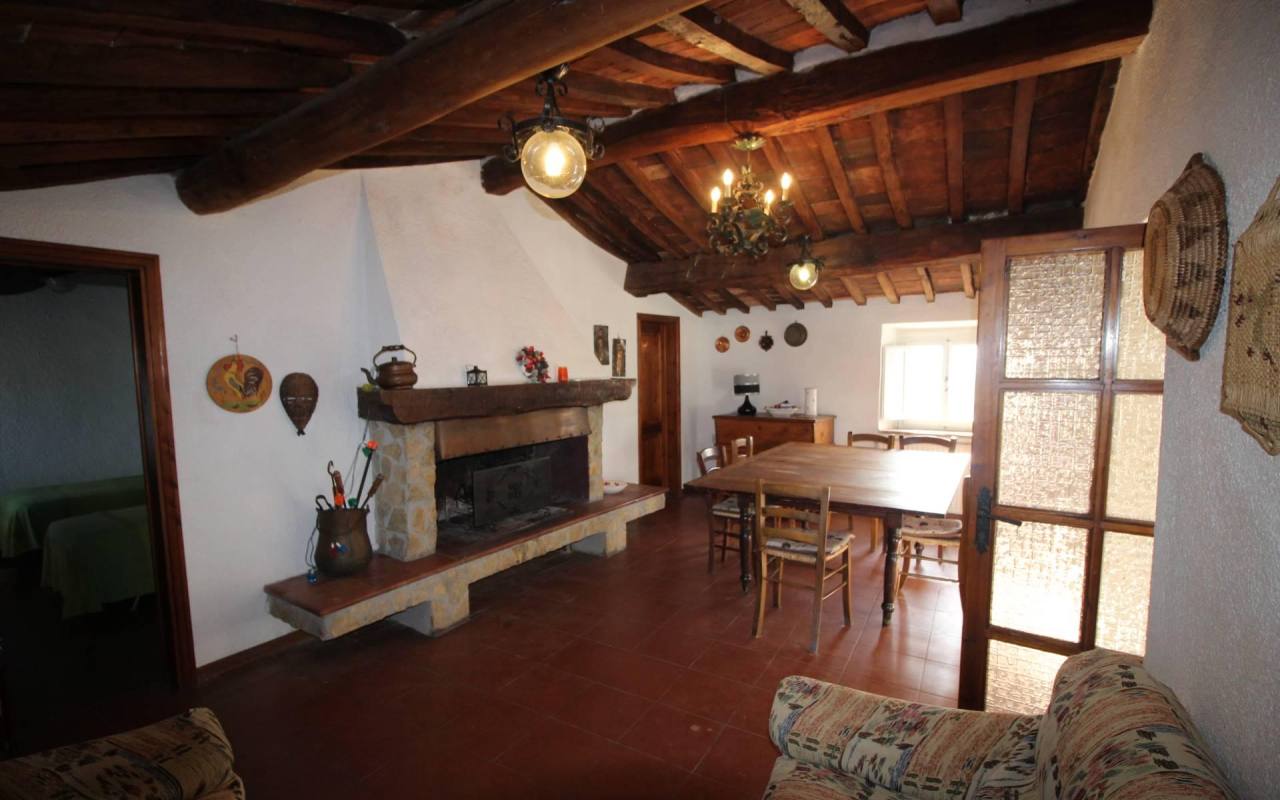 Casale in vendita a San Lorenzo (LI) - rif. 200 vf