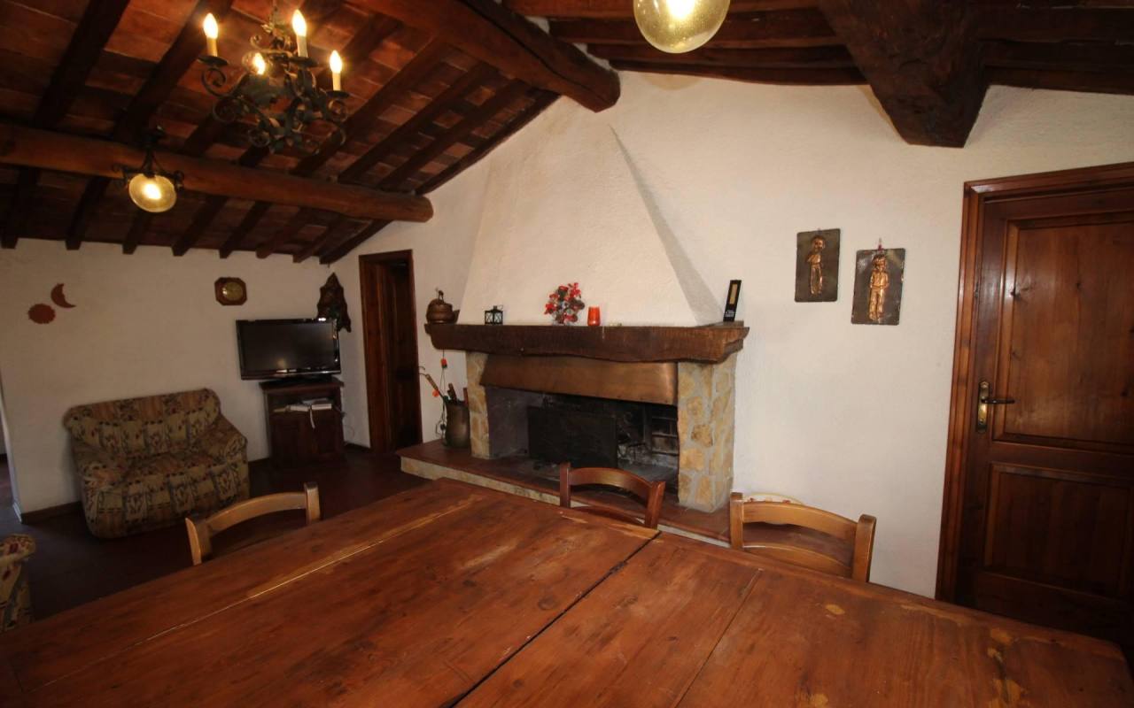 Casale in vendita a San Lorenzo (LI) - rif. 200 vf