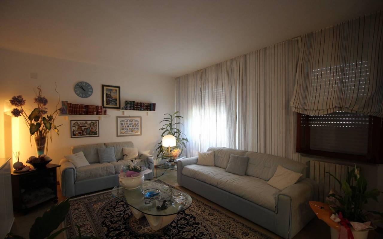 Villa in vendita a San Vincenzo (LI) - rif. 648 pn