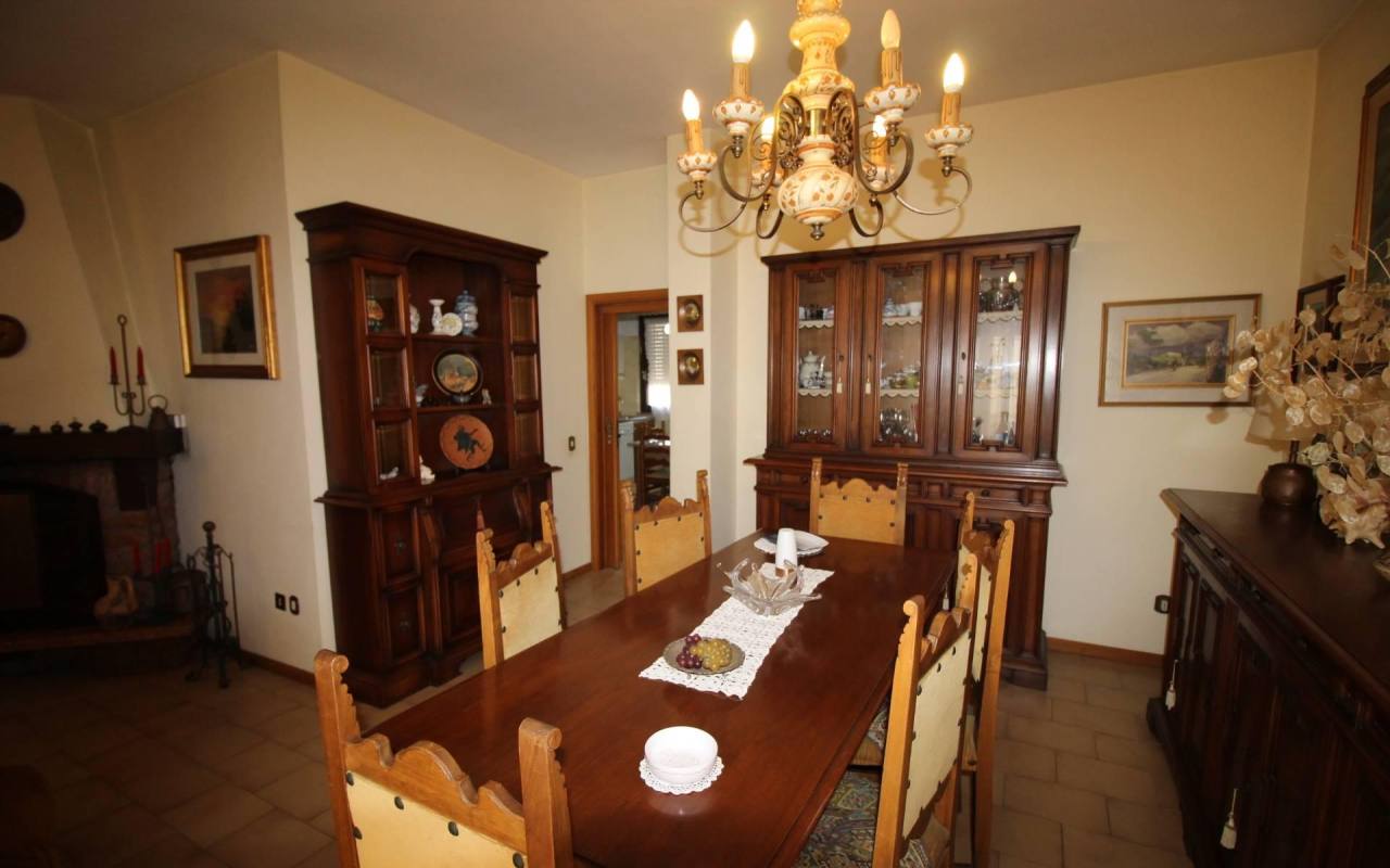 Villa in vendita a San Vincenzo (LI) - rif. 155 vsv