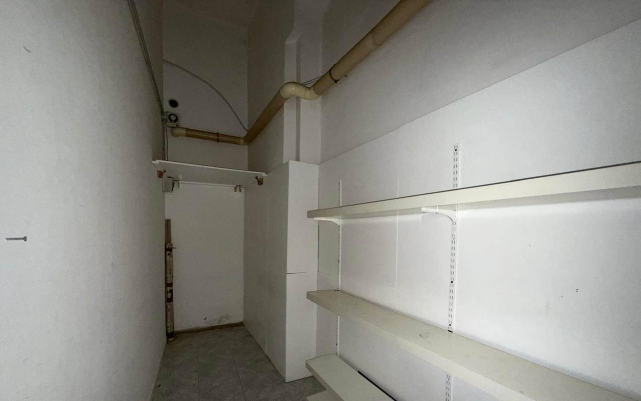 Attività commerciali in vendita a San Vincenzo (LI) - rif. 97 csv