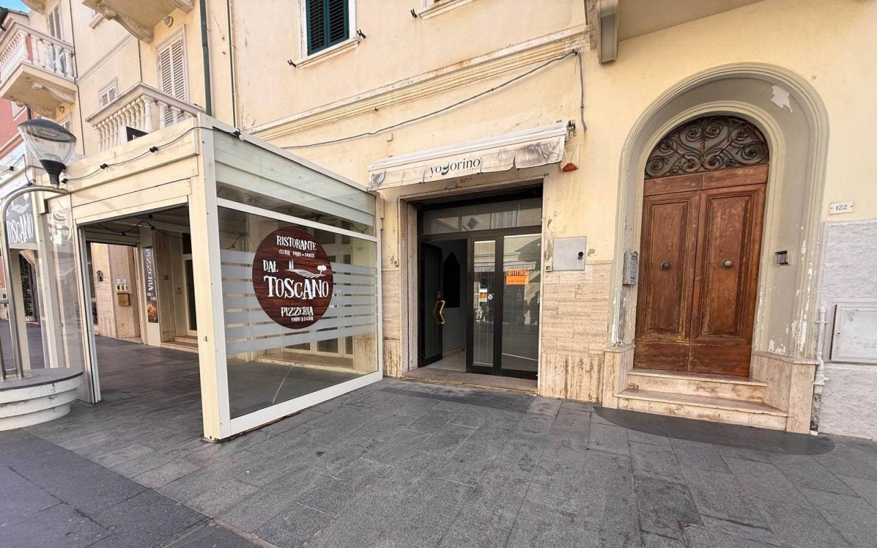 Attività commerciali in vendita a San Vincenzo (LI) - rif. 97 csv