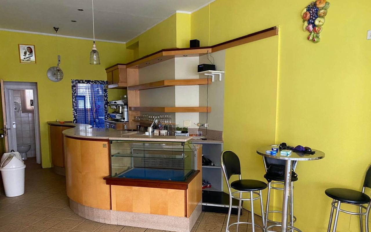 Attività commerciali in vendita a San Vincenzo (LI) - rif. 98 csv