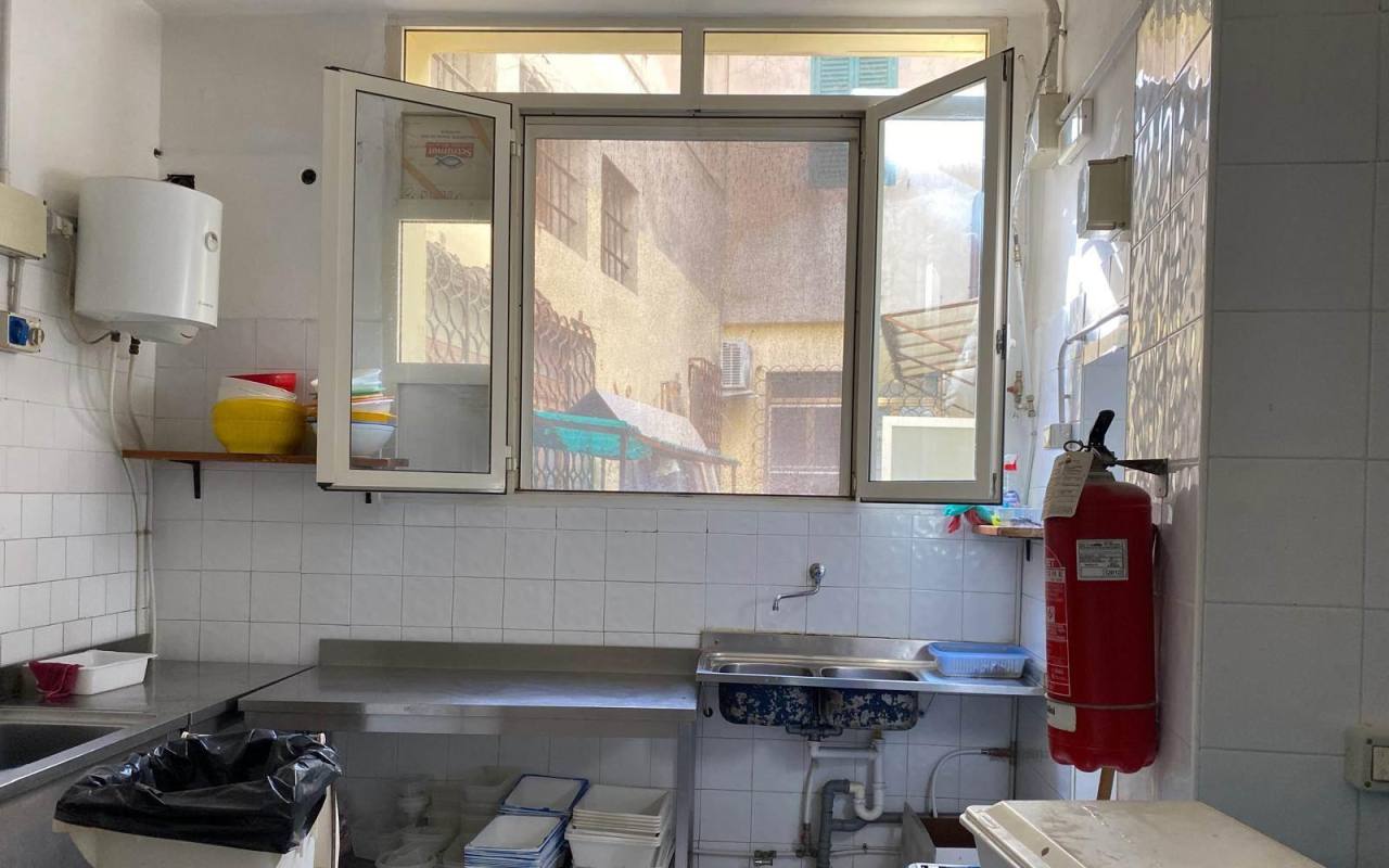 Attività commerciali in vendita a San Vincenzo (LI) - rif. 98 csv