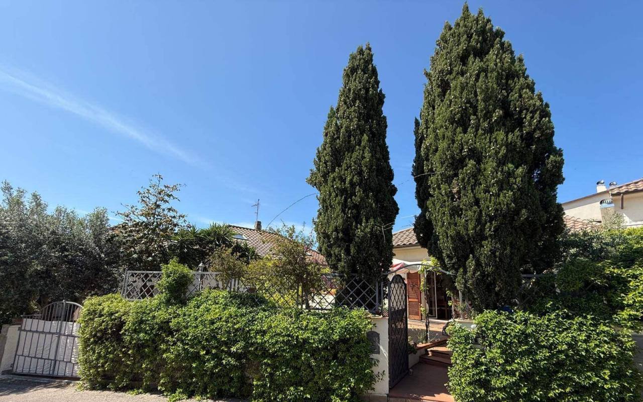Villa in vendita a San Vincenzo (LI) - rif. 165 vsv