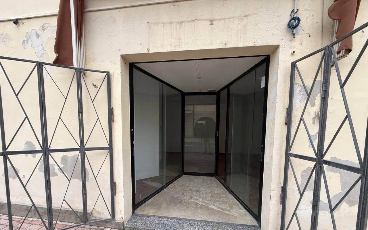 Attività commerciali in affitto a San Vincenzo (LI) - rif. 10