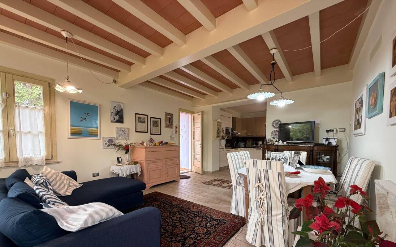 Appartamento in vendita a San Vincenzo (LI) - rif. 86 co