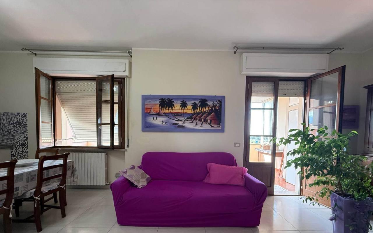 Appartamento in vendita a San Vincenzo (LI) - rif. 695 pn