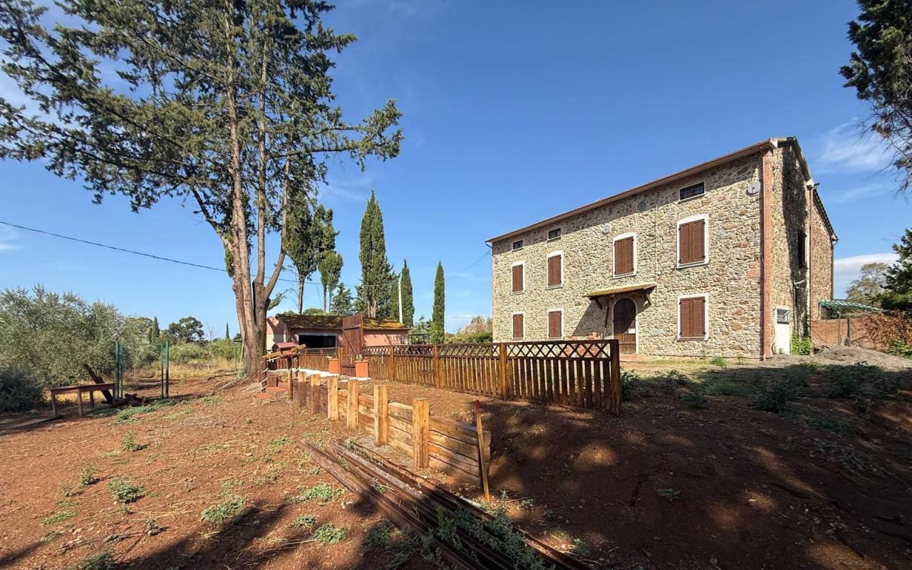 Villa in vendita a Gavorrano (GR) - rif. 214 vf
