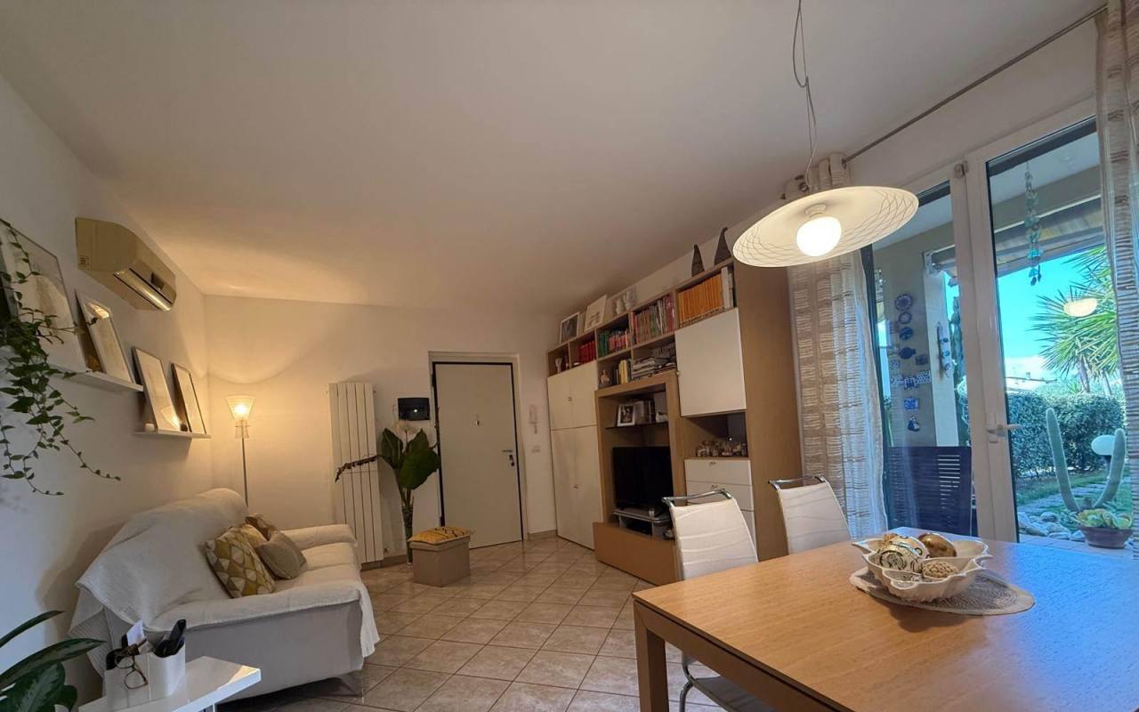 Appartamento in vendita a San Vincenzo (LI) - rif. 697 pn