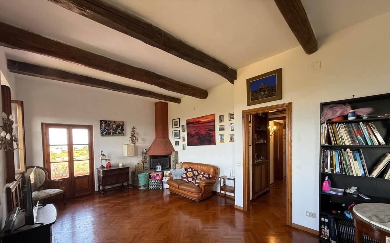 Casale in vendita a San Vincenzo (LI) - rif. 168 vsv