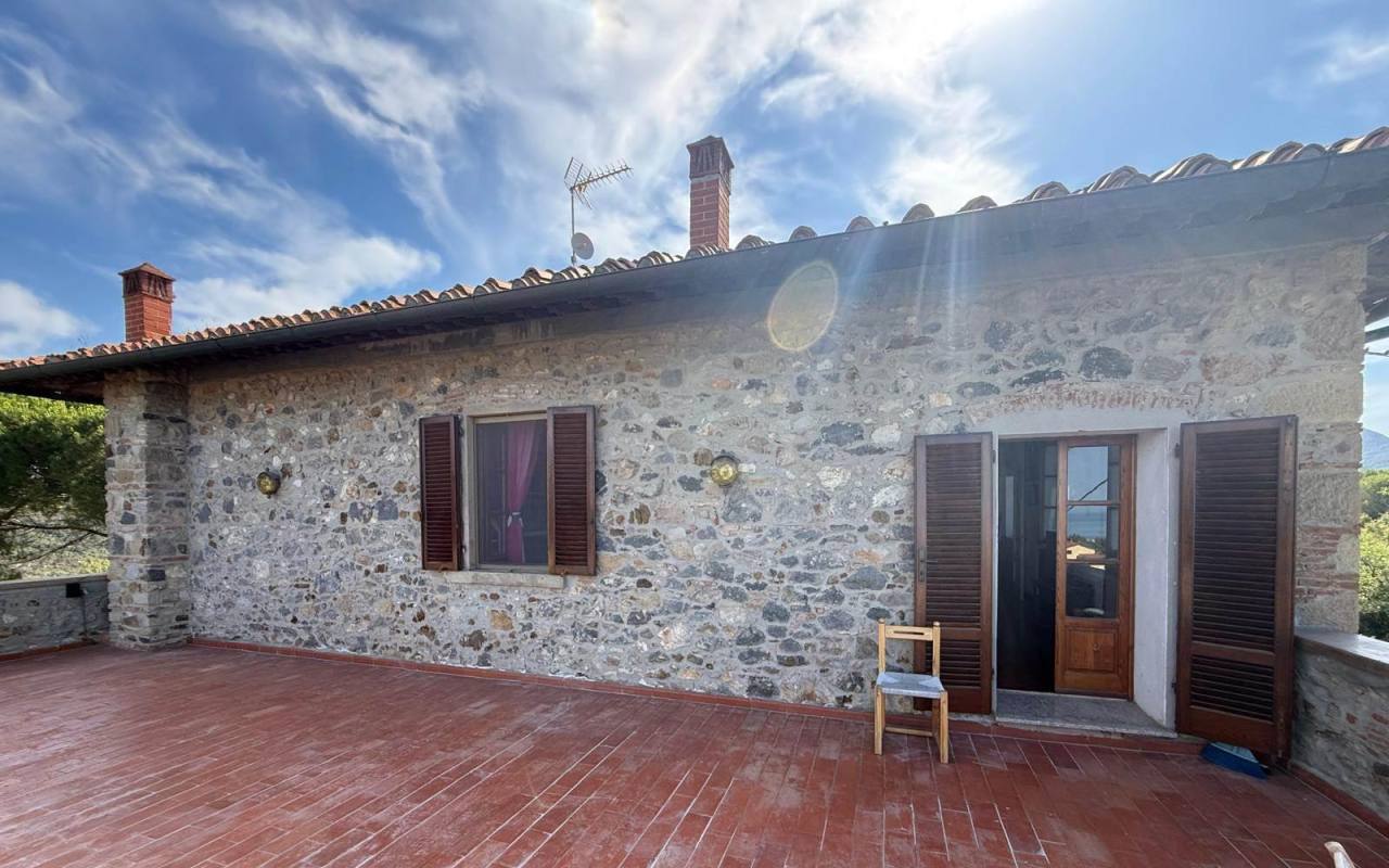 Casale in vendita a San Vincenzo (LI) - rif. 168 vsv