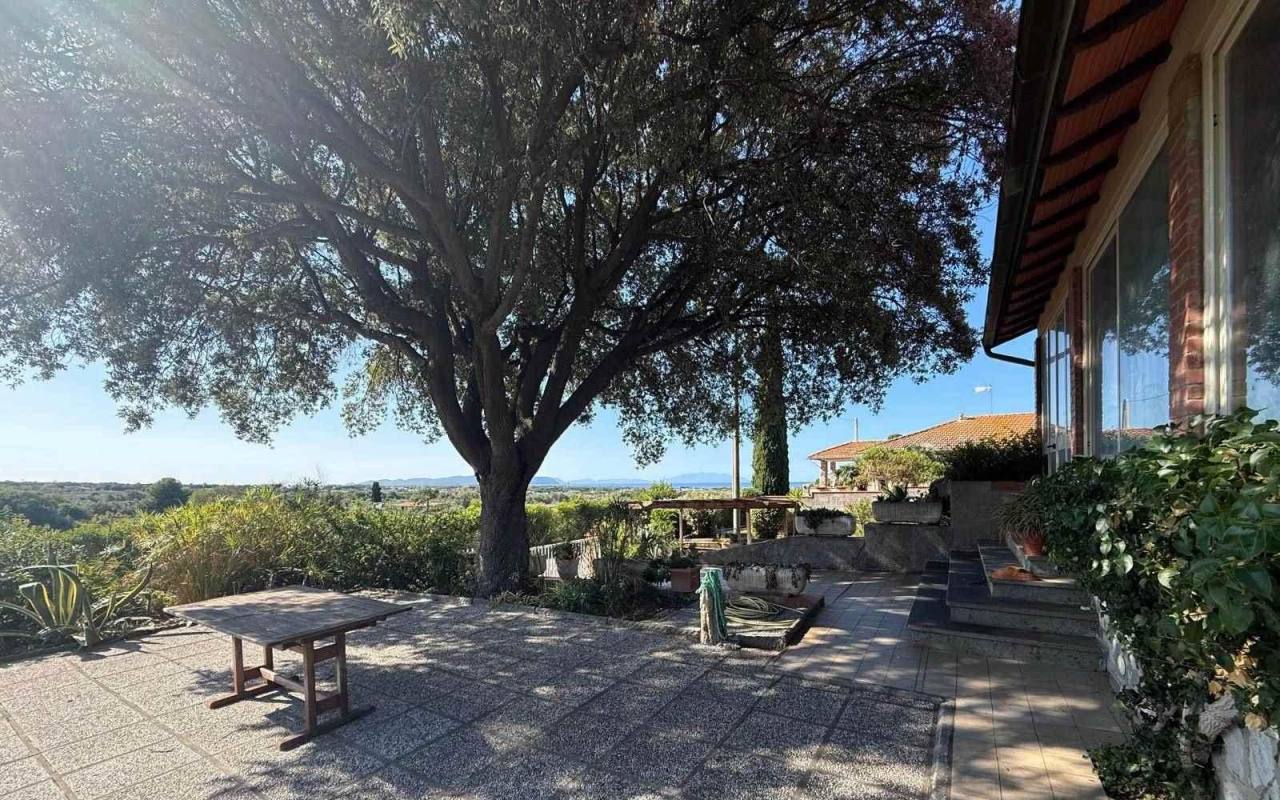 Villa in vendita a San Vincenzo (LI) - rif. 169 vsv